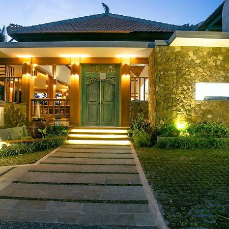 Pesantian Villa And Warung อูบุด ภายนอก รูปภาพ